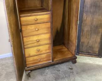 VTG. DOUBLE DOOR CHIFFOROBE, LEG NEEDS REPAIR