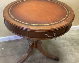 MID CENTURY DUNCAN PHYFE STYLE LEATHER TOP DRUM TABLE
