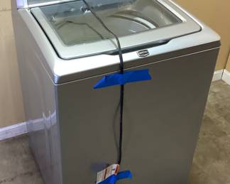 MAYTAG WASHER, MODEL MVWX700XL2