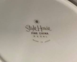 STYLE HOUSE REGAL PATTERN FINE CHINA SET, 52 PIECE