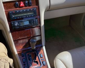 1999 Mercedes-Benz E320 E CLASS 320 1999 MERCEDES-BENZ E 320 4dr SEDAN, LIKE NEW MICHELIN TIRES 90% TREAD, 5 SPEED AUTOMATIC, NEW BATTERY IN 2021, NEW HEADLIGHT COVERS, GOOD RUNNING CONDITION
VIN: WDB2100651A951044
Miles: 316569
Engine: V6
Color: SMOKE SILVER METALLIC