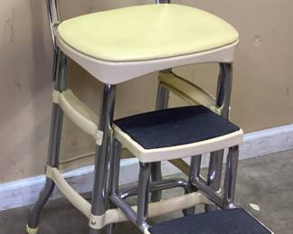 VTG. YELLOW RETRO STEP STOOL CHAIR