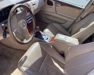 1999 Mercedes-Benz E320 E CLASS 320 1999 MERCEDES-BENZ E 320 4dr SEDAN, LIKE NEW MICHELIN TIRES 90% TREAD, 5 SPEED AUTOMATIC, NEW BATTERY IN 2021, NEW HEADLIGHT COVERS, GOOD RUNNING CONDITION
VIN: WDB2100651A951044
Miles: 316569
Engine: V6
Color: SMOKE SILVER METALLIC