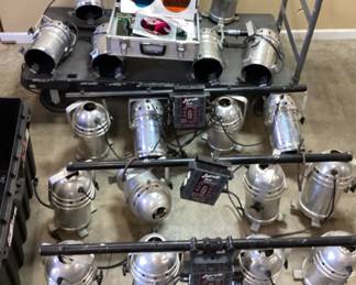 PAR CAN STAGE LIGHTS, LIGHTRONICS AS-40 4 CHANEL STAGE CONTROL DIMMERS