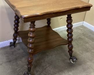 ANTIQUE OAK GLASS BALL & CLAW FOOT PARLOR TABLE