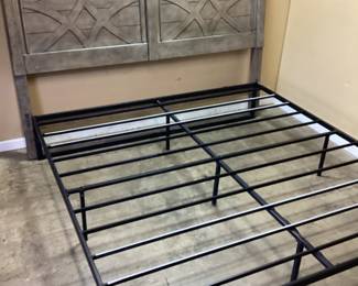 HOME MERIDIAN KING SIZE STAFFORD HEADBOARD & METAL FRAME