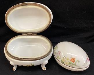 VTG. NAPCOWARE #8853 TRINKET BOX & WEDGWOOD EGG