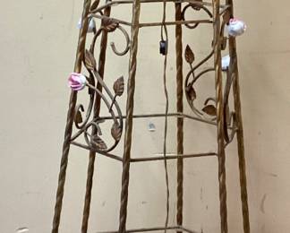 ITALIAN FLORENTINE TOLE GOLD GILT LIGHTED ETAGERE NO GLASS SHELVES