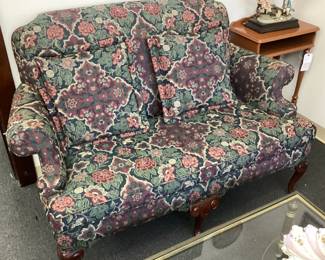 VINTAGE LOVESEAT