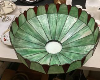 VINTAGE SLAG GLASS CEILING LAMP SHADE