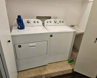 Whirlpool washer and dryer