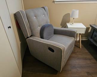 Reclining chair