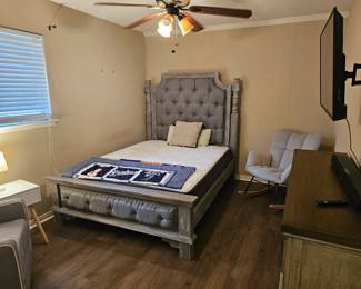queen-size bed