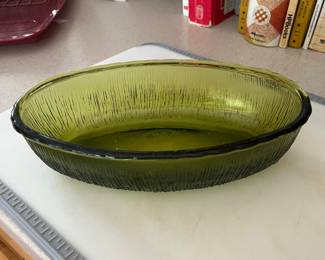 Vintage FTD 1975 Avocado Green Glass Oval Dish