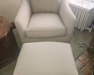 Smith Brothers chair and ottoman (qty 2 chairs)