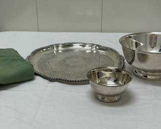 (4pc) Silverplate Pieces & Tarnish Bag | Tray: dia. 13.25 in. Small bowl: 4 in. x 2.5 in. Large bowl with plastic insert: 8 in. x 4.25 in.
