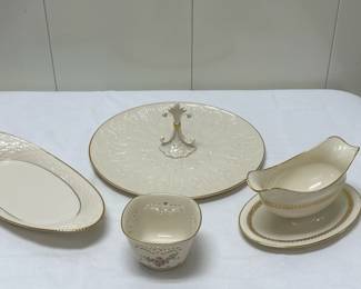 (4pc) Lenox Serving Set | 
