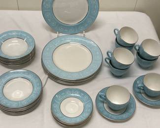 (38pc) Belvedere China | 6 Dinner Plates 10 8 butter 6.5 8 small bowls 6.5 8 cups 6 8 saucers 3.5"