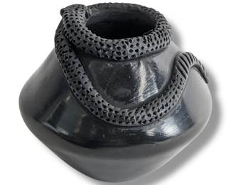 #40 • Lidia Renteria de Cota: Signed Blackware Snake Pot
