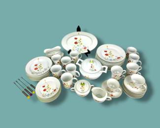 #184 • Set of Vintage Polish Porcelain Dishes -" English Flowers" - Service for 8
