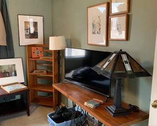 Tiffany styled lamped