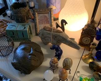 Pear shaped lamp that glows