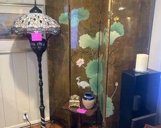 Lovely hand pained room screen and very nice heavy Tiffany style floor lamp