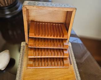 vintage Cigarette music box , inlay needs repair