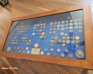 another view of the military coin table, an spectacular piece 
