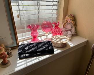 Fenton, antique doll