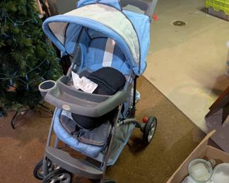 Costco Juvenile Folding Stroller 