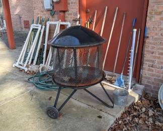 Fire pit w/grill grate