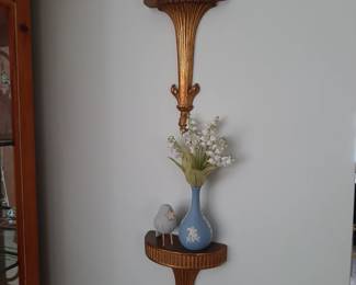 Lots of cool vintage items