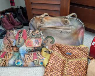 Anuschka & Baggallini