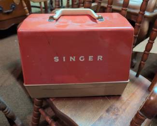 Vintage Singer SewHandy Child's Electric Sewing Machine