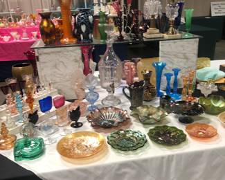art glass and carnival glass