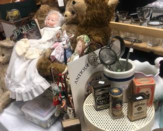 dolls and teddies