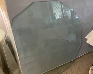 We have 3 queen beds available 