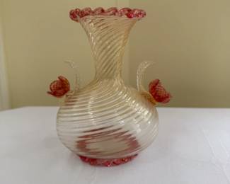 Barovier e Toso Venetian Murano Gold Vase with Optic Swirl & Applied Roses