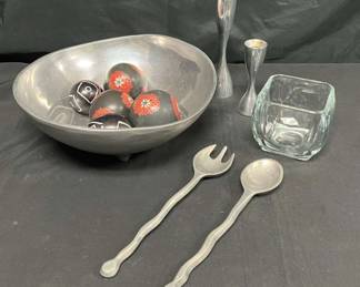 CT457VVintage Bruce Fox Salad Bowl  Decor