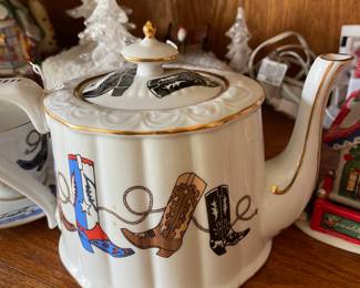 Cowboy tea pot 