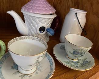 Tea cup and tea cup sets 