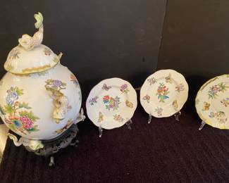 Herend Porcelain Koi And Butterfly Vase And Three Plates 