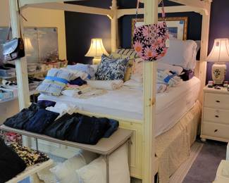 Queen 4 poster pine bed. Mattress sold separately. In excellent condtion. Linens and mattress covers. Lamps, Large sheepskin rug, Dooney & Bourke purse, Vera Bradley purse.