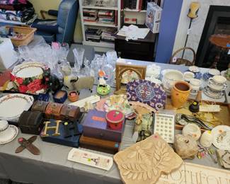 Miscellaneous home decor bits. Bees and asian influence.