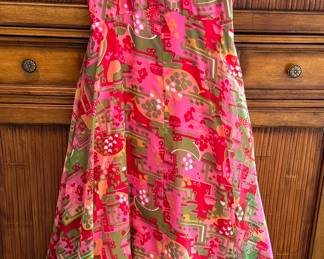 Stunning vintage Silk chiffon evening dress without tags.