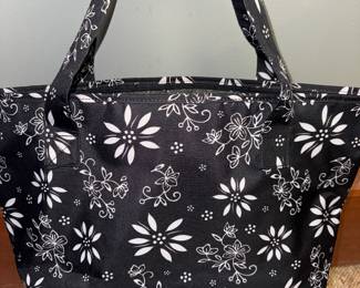 Large bag for hot or cold food