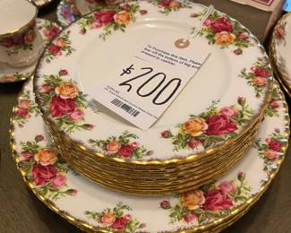 Royal Albert Old Country Roses