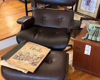 Eames Style Lounge chair with Ottoman