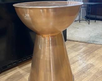 Cute metal side table